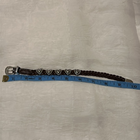 💜3 for $30💜 Silver Heart Charm Bracelet - Picture 3 of 3